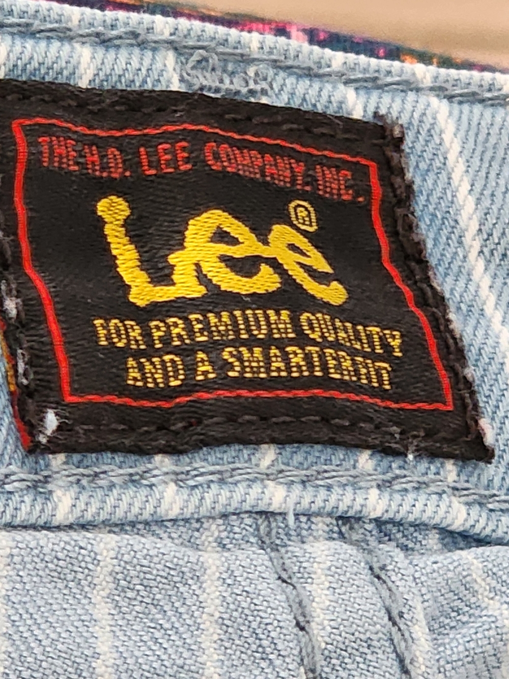 Vintage LEE Light Blue Pinstripe Jean Shorts Plus Size 20 - Picture 8 of 11